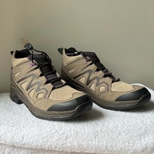 Women’s Ariat hiking boots 9.5, tan, black, purple thread, toggle closure